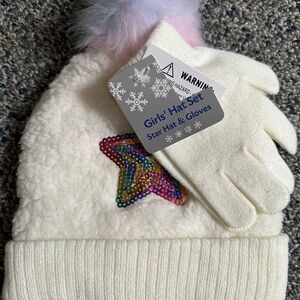 NWT: Sherpa hat with sequence star